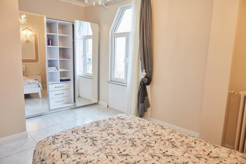 Taksim Square Apartment, Great View, Luxury * Provincia di Istanbul