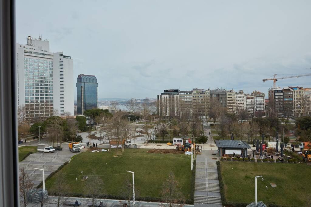 Taksim Square Apartment, Great View, Luxury Appartamento Provincia di Istanbul